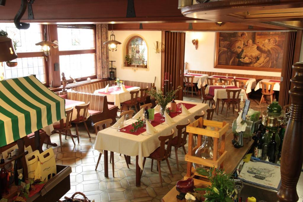 Gasthof Krancher 로데스하임암라인 외부 사진